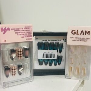 💅🏻Press on nails💫Set of 3